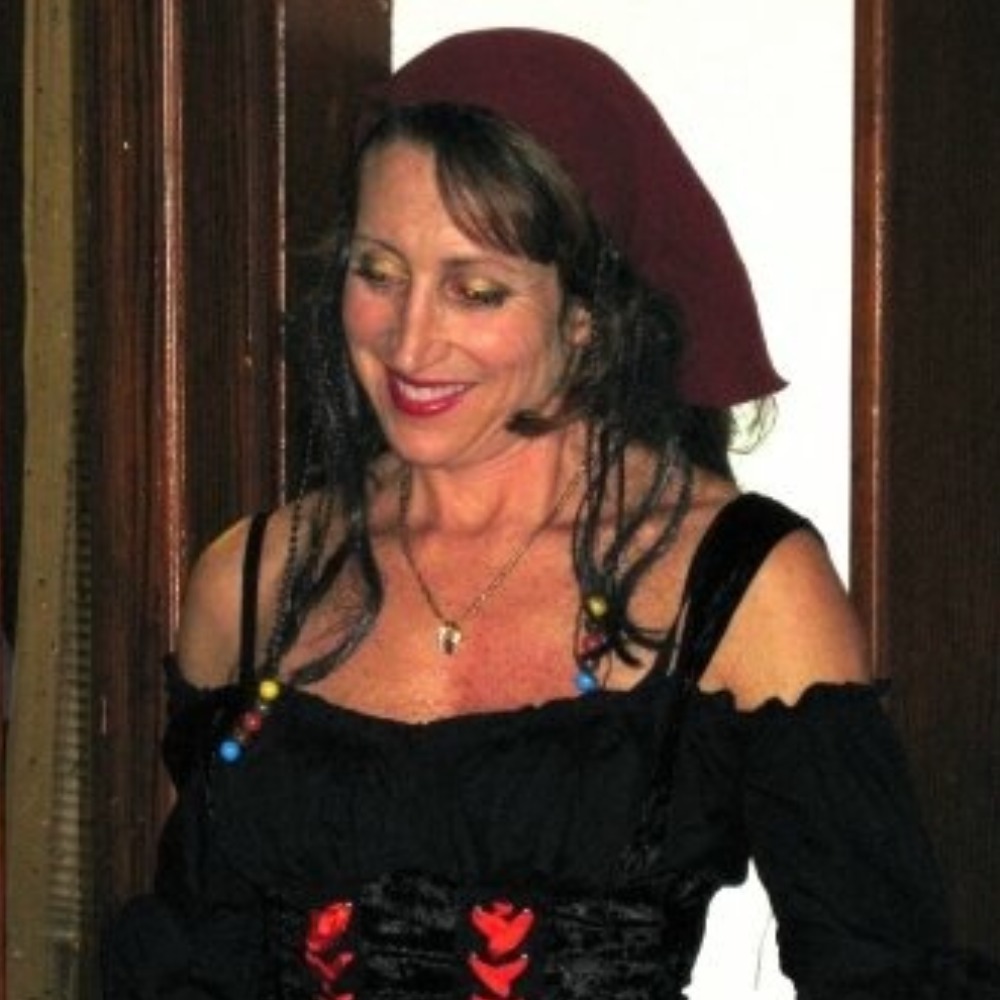 Meet your Posher, Sheila